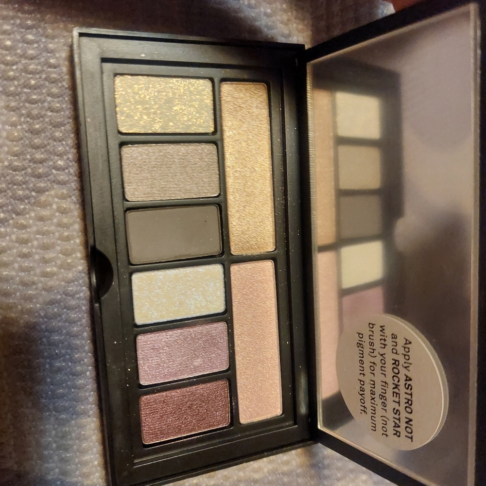 Smashbox Prism eyeshadow palette